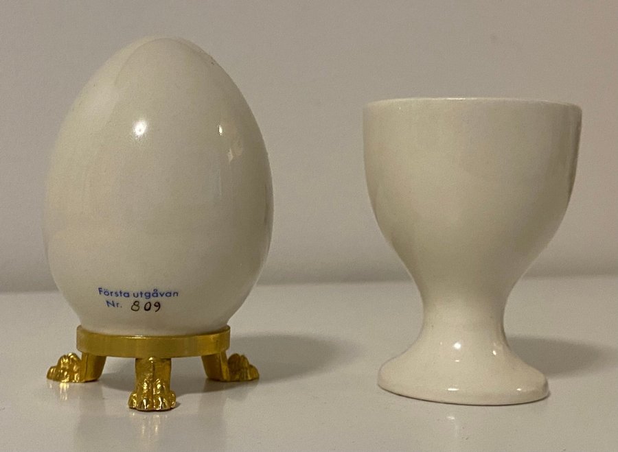 Samlarägg/årsägg och äggkopp 1978 Goebel högsta 8cm