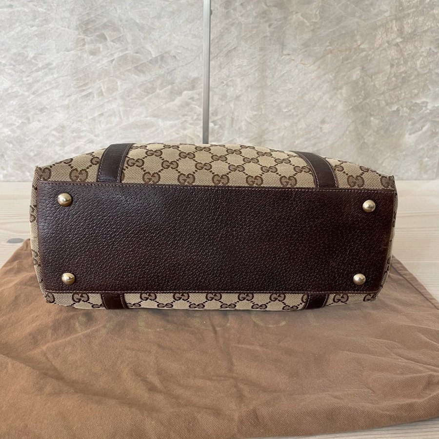 Gucci GG Abbey Zip Tote