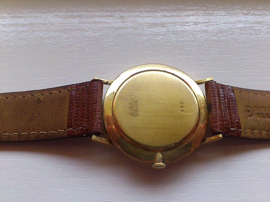 Gold '' 750 - 18 K '' wristwatch '' F A Z E T T A '' Diameter 34 mm