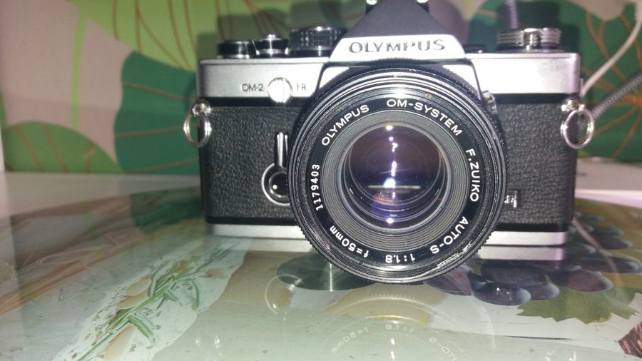 Olympus OM - 2 film SLR-kamera