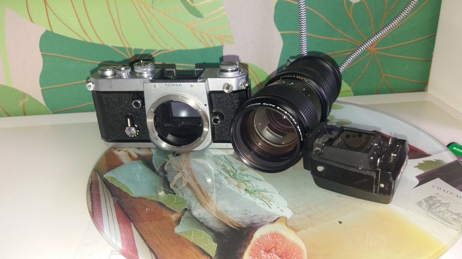 Nikon F 2 film SLR camera