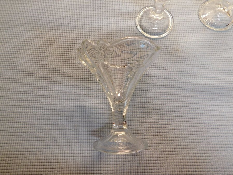 Borgonovo Glas ( Glass-Fruktsallad-Räkcoktail mfl ) Parti om 6 Glas