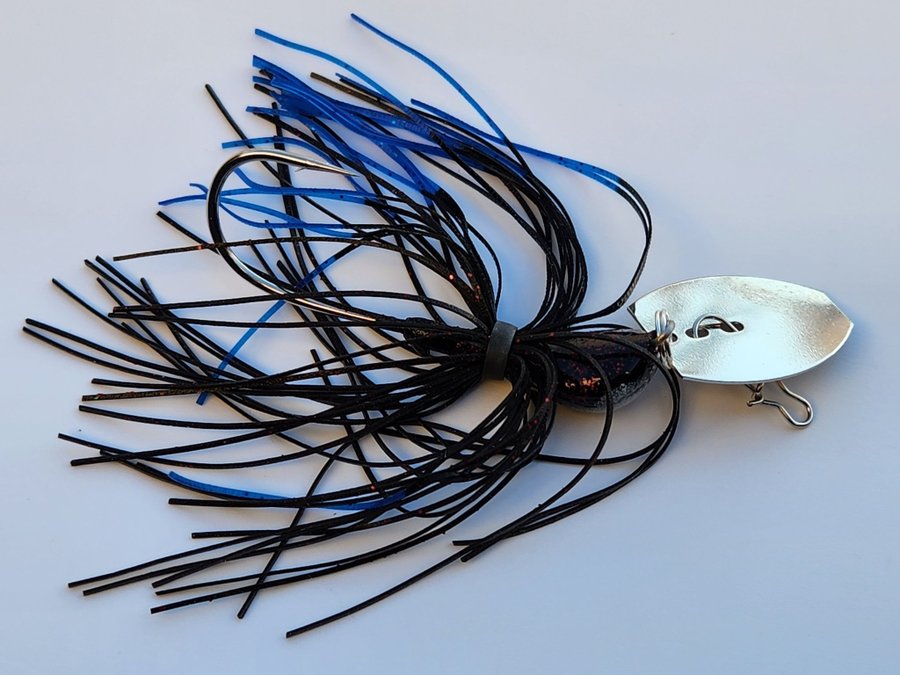 Glow in Dark Shaker Jig Dancer -20g hook 5/0 (Spinnare Skeddrag Drag)