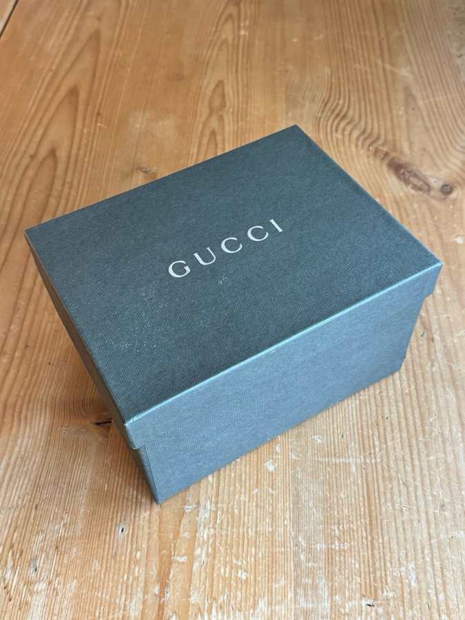 Gucci necessär