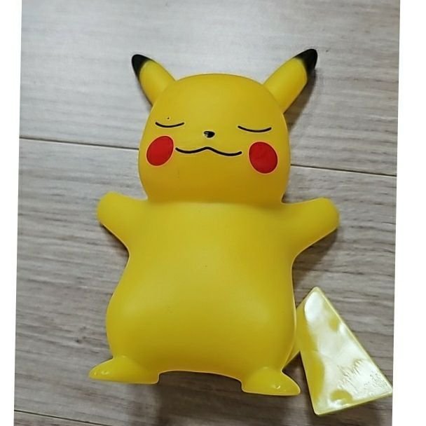 Sovande Pikachu | Pokémon Nattlampa | Lampa | Dekor | Anime