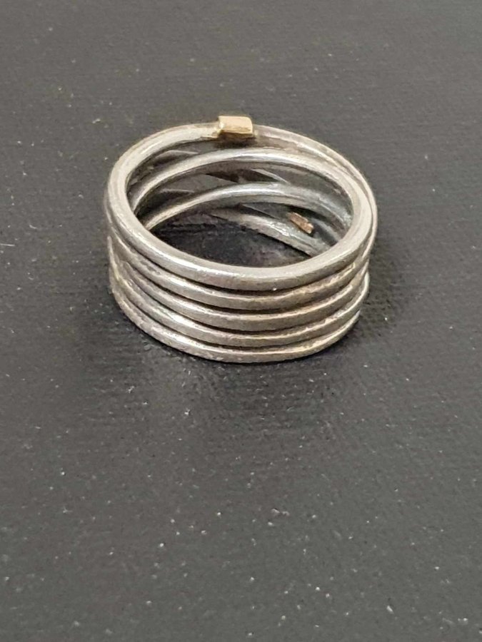 STERLING SILVER RING