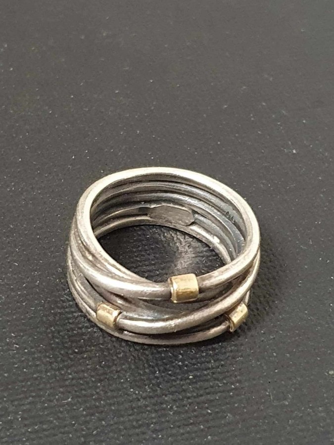 STERLING SILVER RING