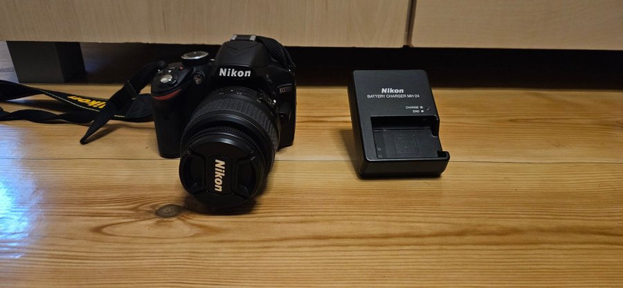 Nikon D3200 med objektiv