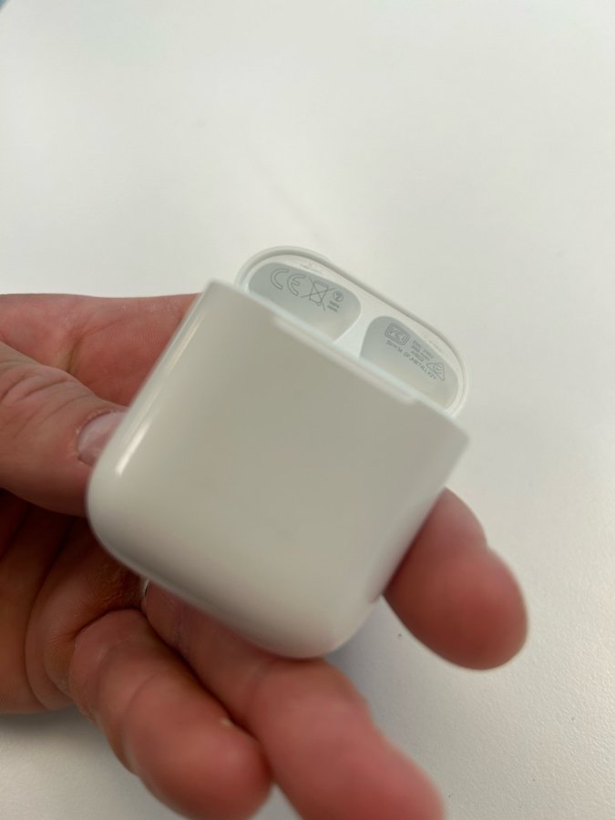 Apple Airpods Laddningsetui - Apple Original produkt (Gen2) (Modell A1602)