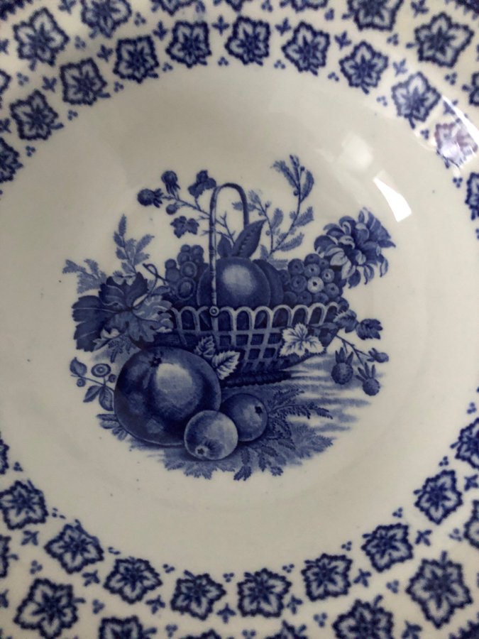 PORSLIN THE CLASSIC WEDGWOOD CO LTD ENGLAND DJUP TALLRIK SKÅL ASSIETT 4 ST RETRO