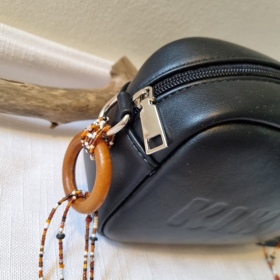 Black bohemian hand/shoulder bag