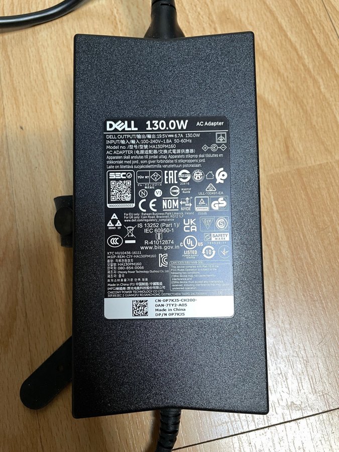 Dell 130W 195V Original AC adapter