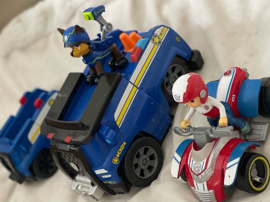 Paw patrol Chase och Ryder fyrhjuling leksaksfigurer leksaksbilar