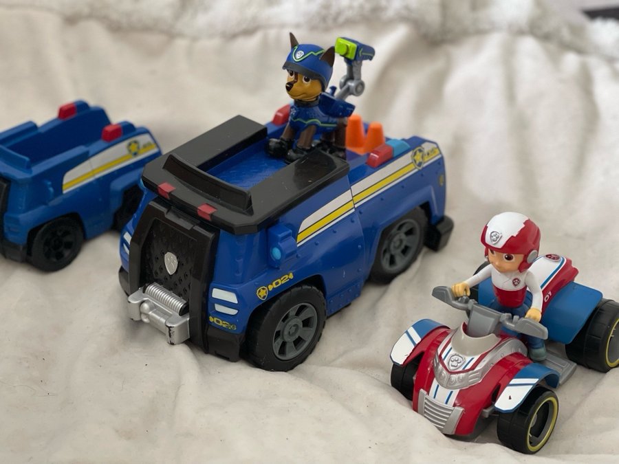 Paw patrol Chase och Ryder fyrhjuling leksaksfigurer leksaksbilar