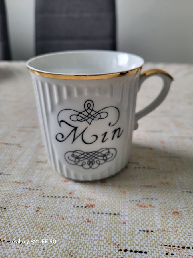 Mugg text "Min" - blommor - Czechoslovakia Porslin - Retro Vintage Mugg