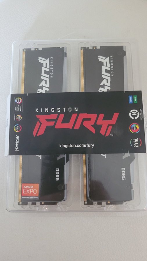 Kingston Fury Beast RGB 32GB DDR5 6000mhz cl36 (2x16GB)