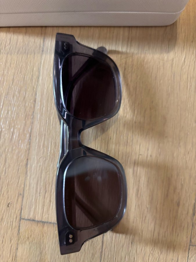 Solglasögon från Chimi