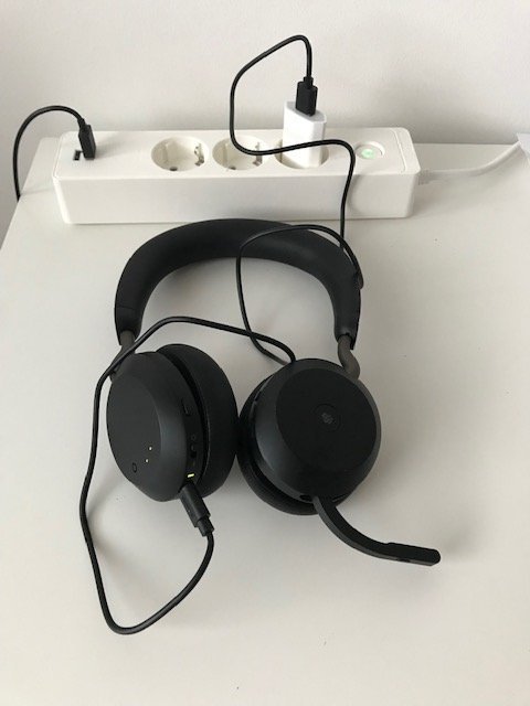 Jabra Evolve 2 75