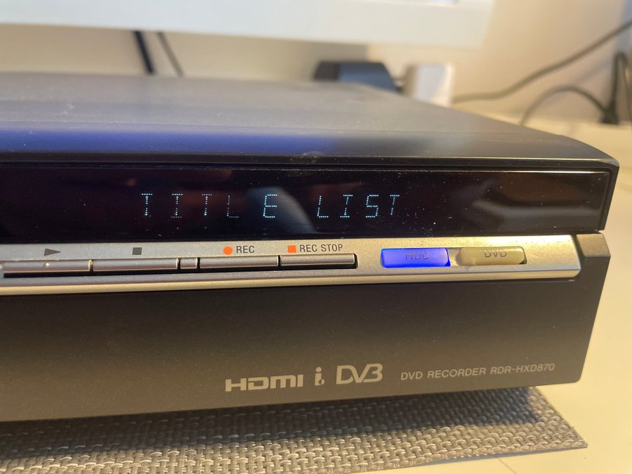 SONY HDD RDR-HX870 / DVD Recorder / 160 GB HDMI med fjärrkontroll