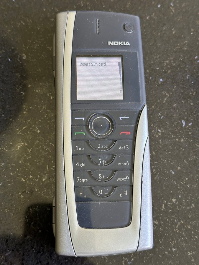 Nokia 9500 Communicator - Cell Phone - Complete in Box With Manuals