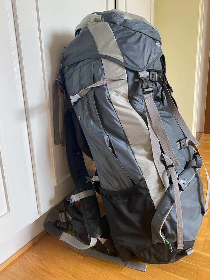 Everest ryggsäck 65L