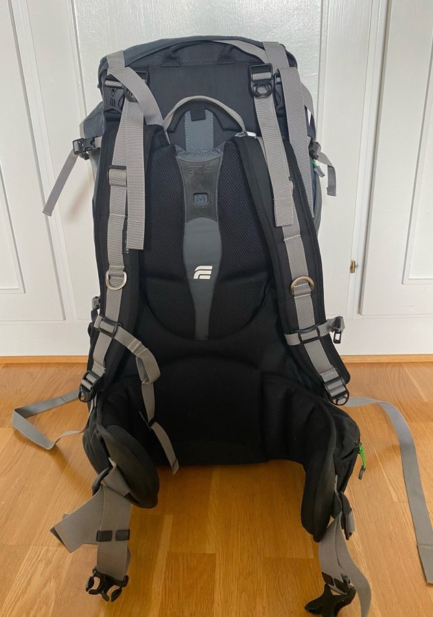 Everest ryggsäck 65L