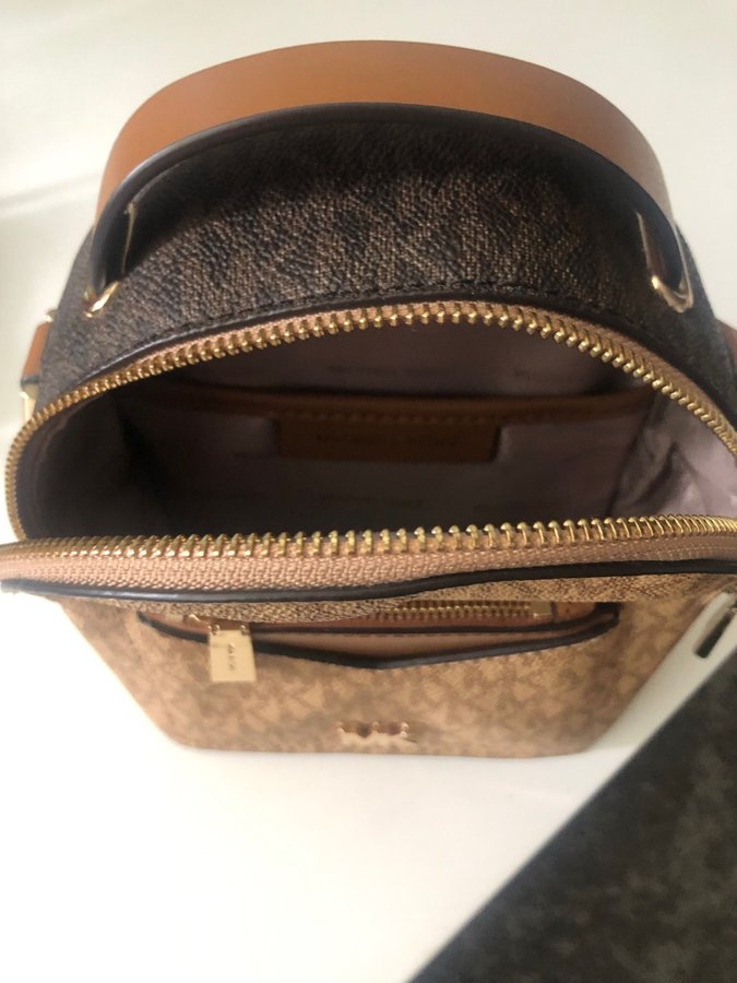 Michael Kors crossbody / ryggsäck  midjeväska - Jessa extra small