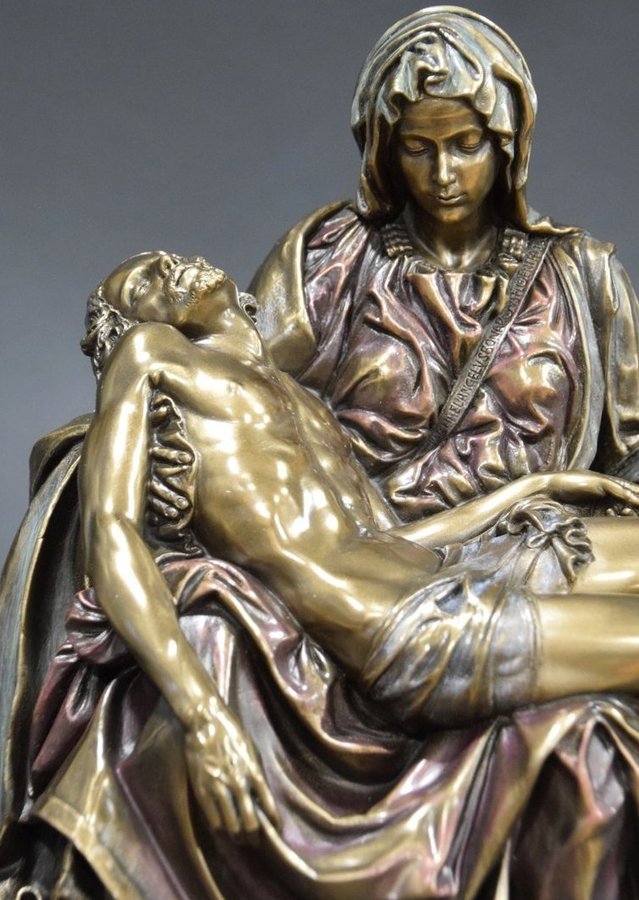 "PIETA" : MICHELANGELO - STOR DETALJERAD BRONSSTATY ( Skulptur  Statyett )