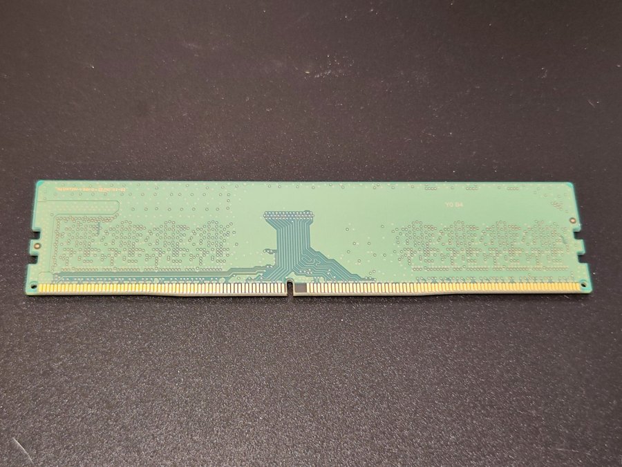 Samsung M378A1K43CB2-CTD RAM-minnen 8 GB DDR4 2666 MHz 288-pin DIMM