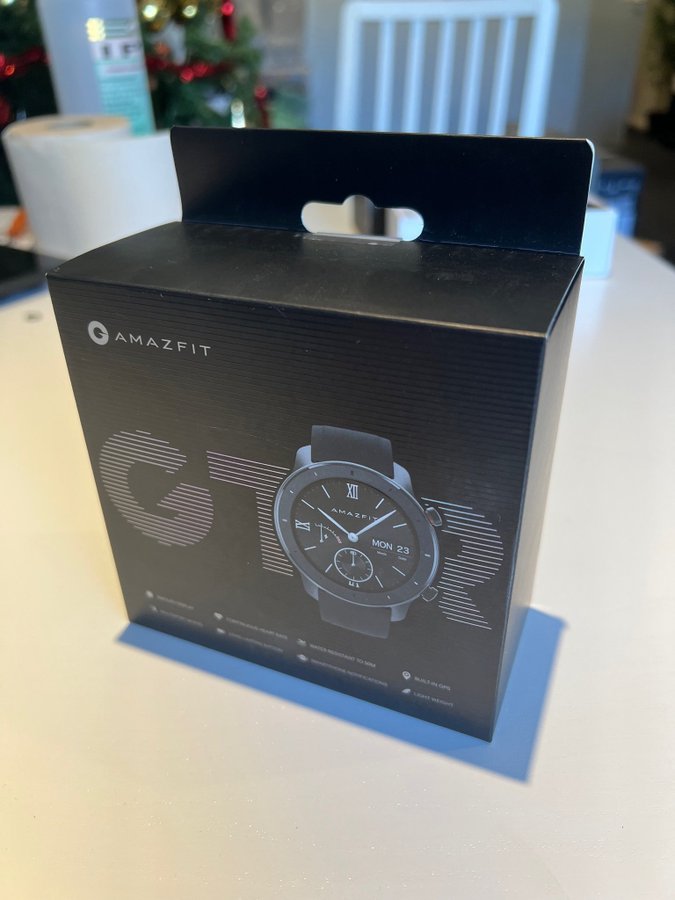 NY Amazfit GTR 42mm Smartwatch i oöppnad förpackning