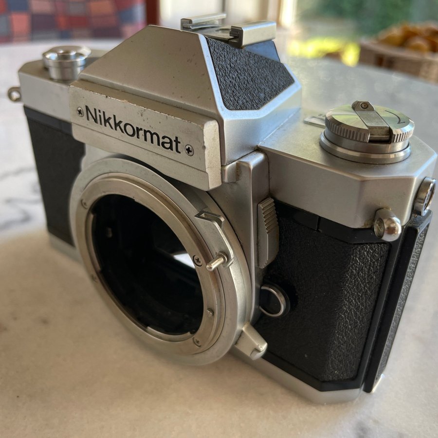 Nikon Nikkormat FT2