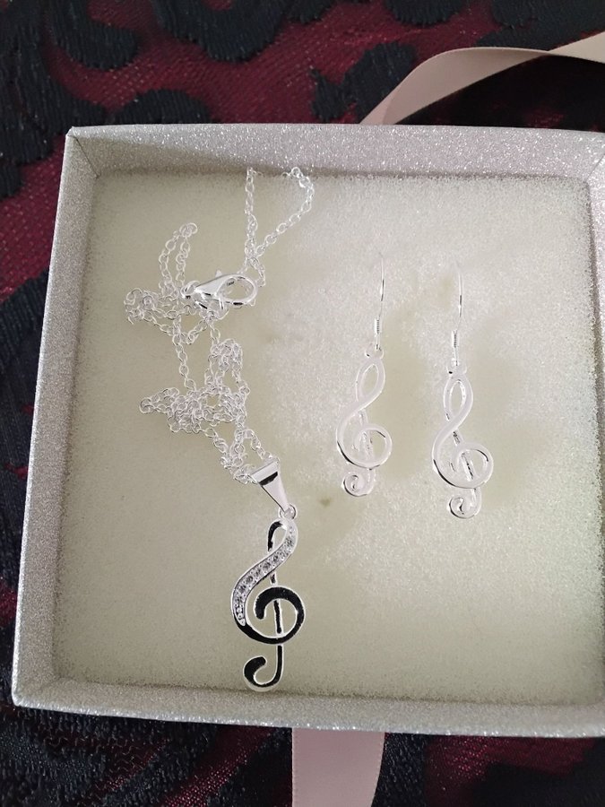 PAKET Silverhalsband och örhängen sterling 925 G-klavar silverpläterade 925 st