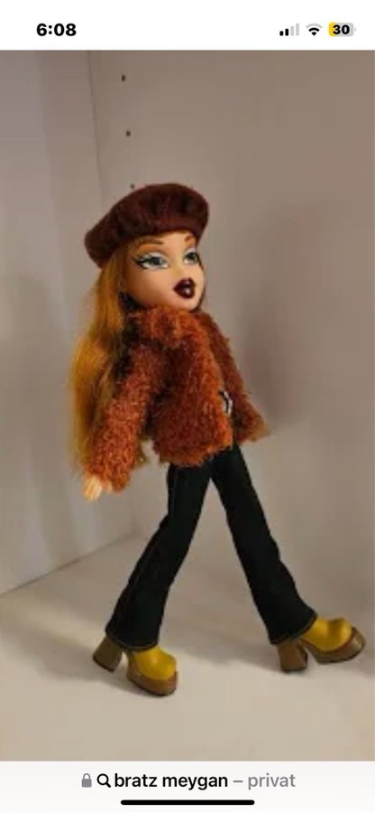 Vintage MGA original Bratz Doll Meygan 2001