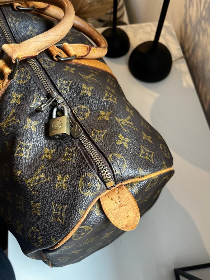 Louis Vuitton Keepall 55