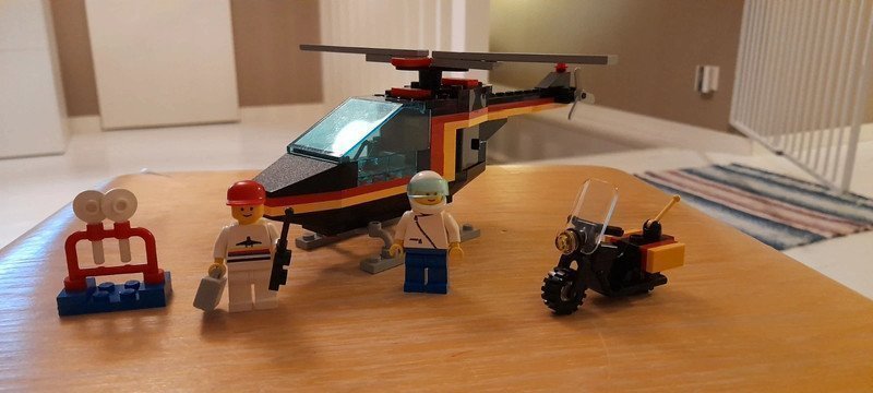 Lego 1475 Airport Security Squad vintage retro 90-talet flygplats Town City
