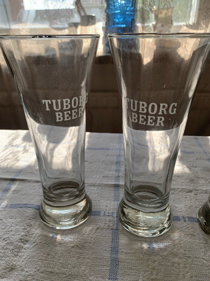TRE STYCKEN ÖLGLAS TUBORG BEER I GLAS