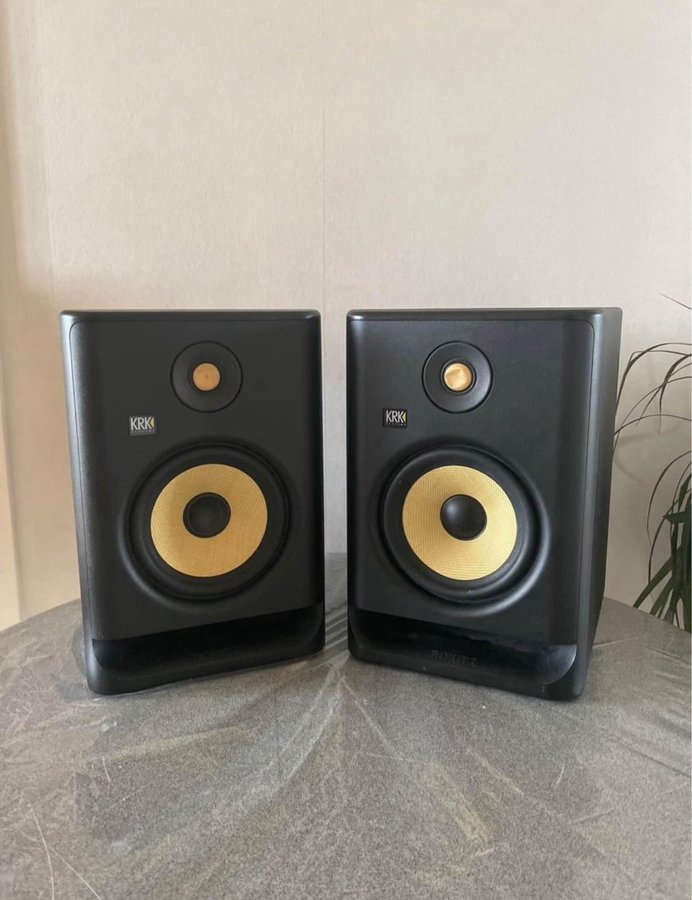 KRK ROKIT RP7 G4 MONITORS/HÖGTALARE/SPEAKERS  (PAIR)