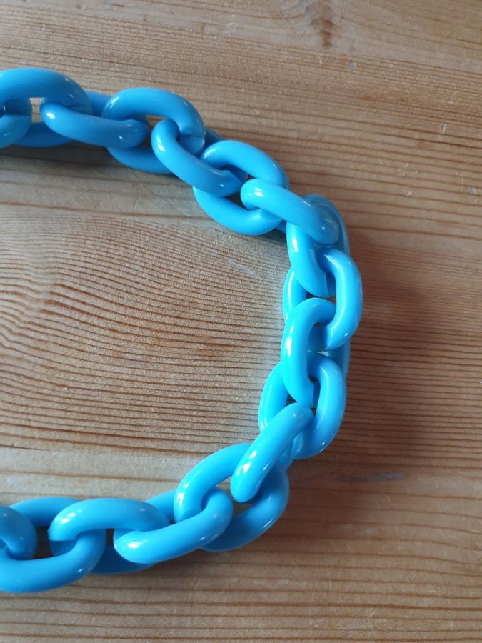 Chunky halsband av turkos kedja 60tal plast retro