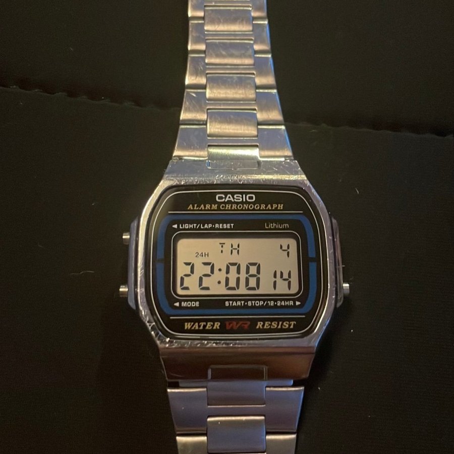 Casio Alarm Chronograph Digital Armbandsur