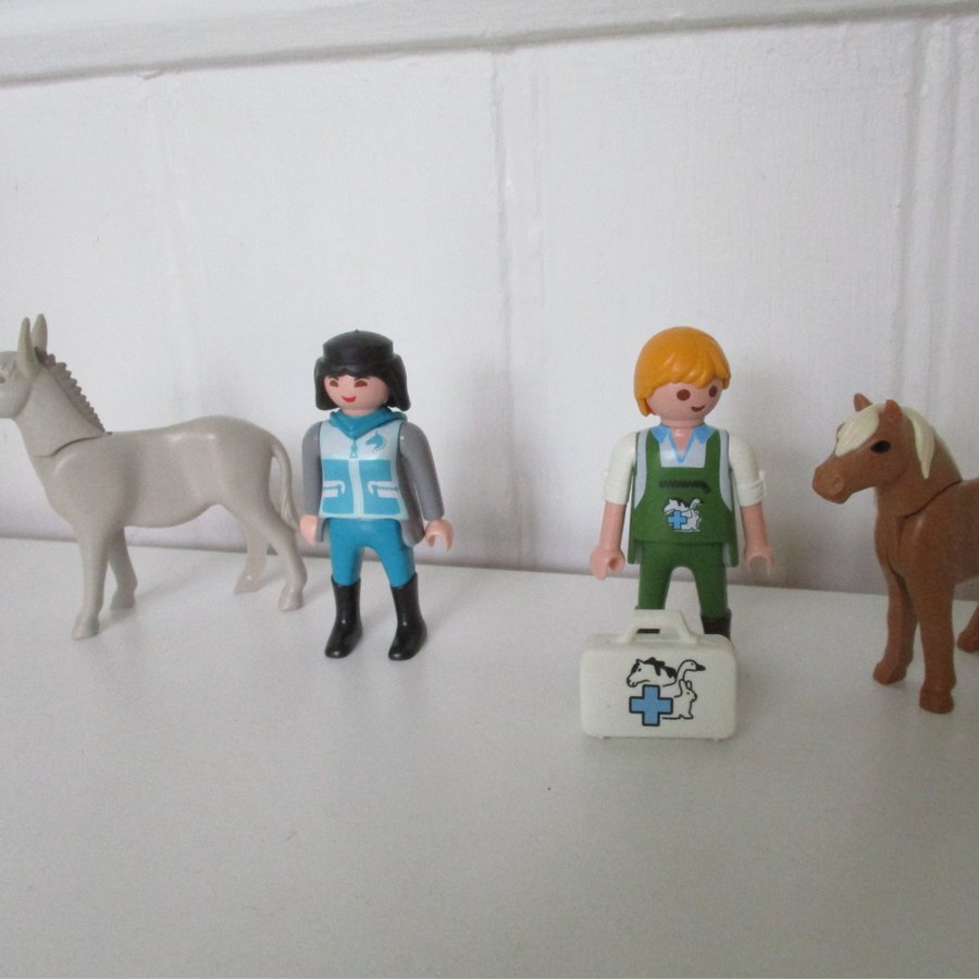 Playmobil Veterinär Set med Häst Åsna och Tillbehör