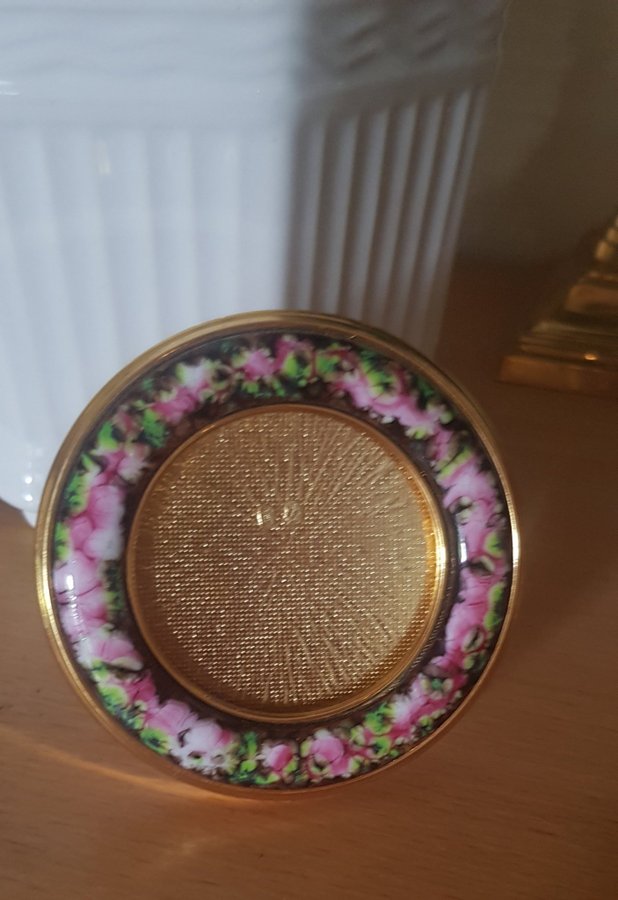 Söt liten rund romantisk ram guld / blommor retro vintage