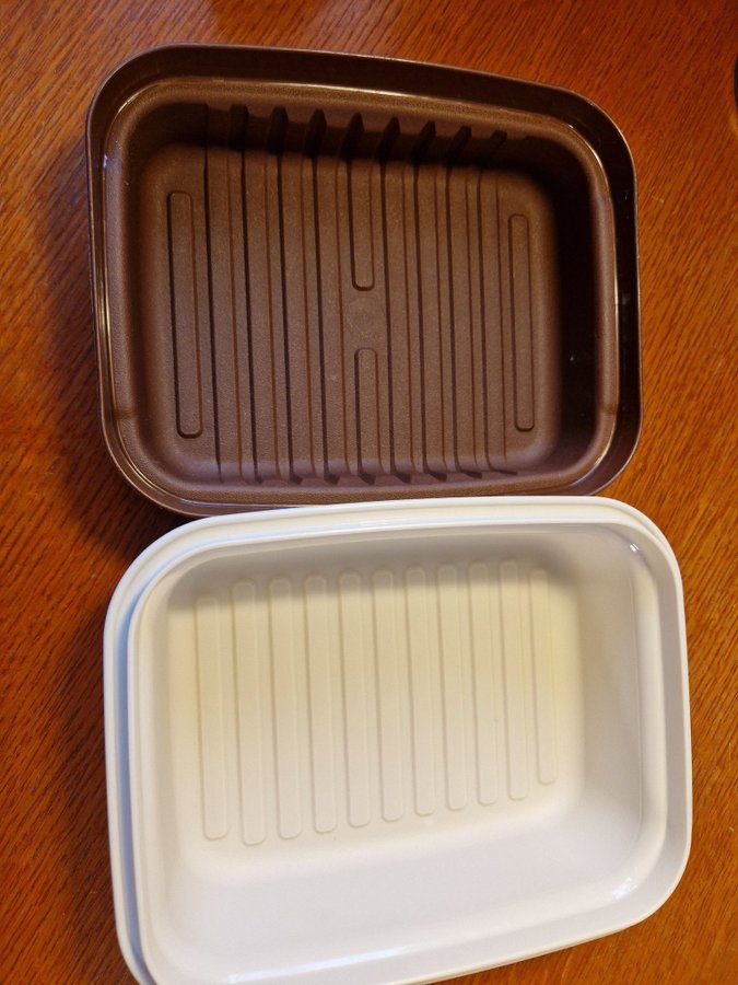 Tupperware brödlåda