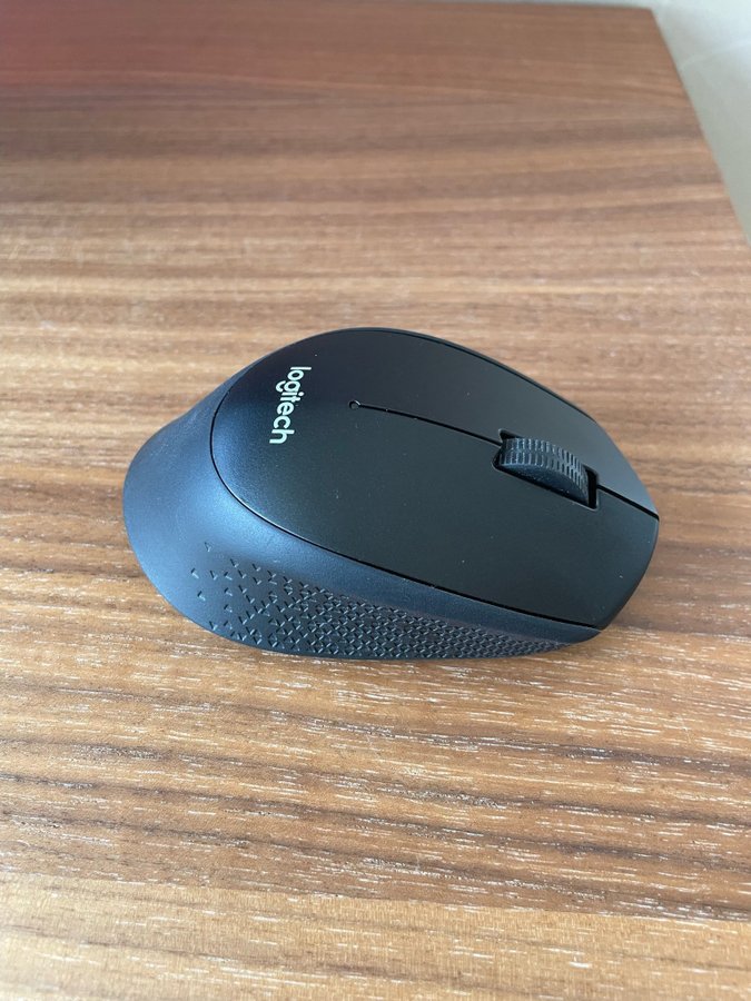 Logitech M330 Silent Plus Ljudlös och trådlös datormus datamus