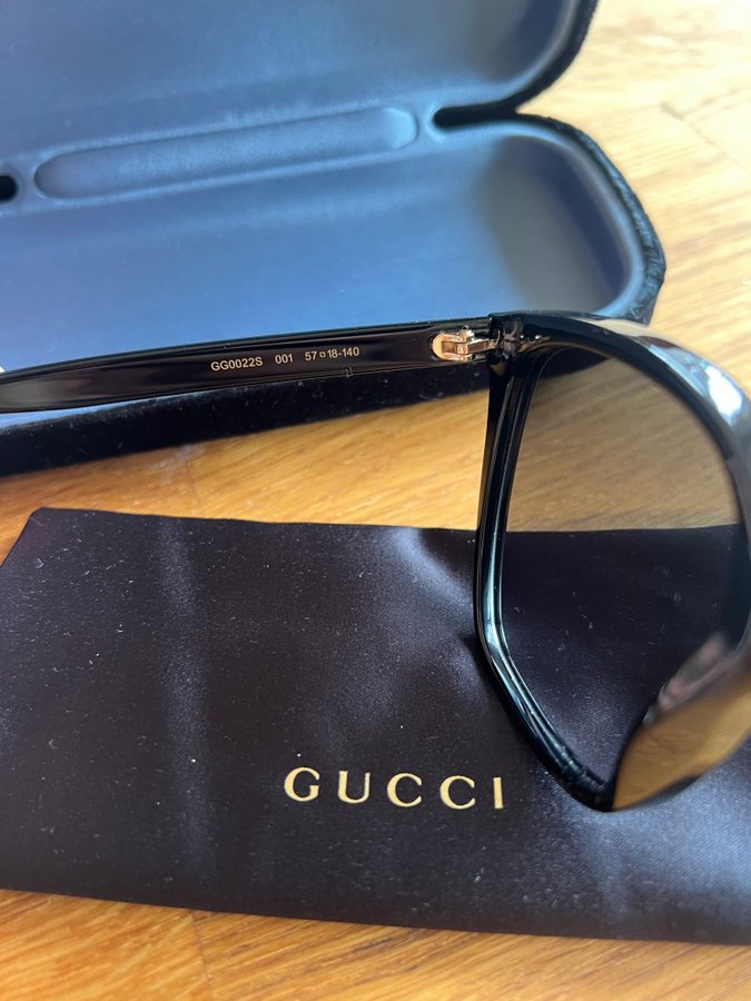 Gucci solglasögon GG 0022S