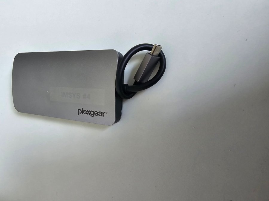 Plexgear Multiadapter för USB-C Anslut alla tillbehör via USB C 9 anslutninga