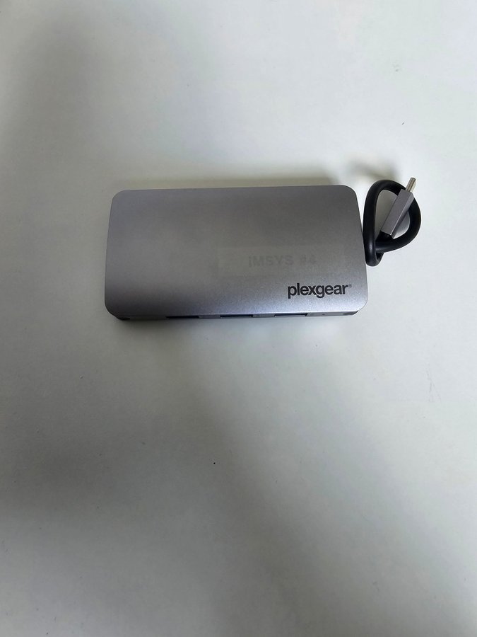 Plexgear Multiadapter för USB-C Anslut alla tillbehör via USB C 9 anslutninga