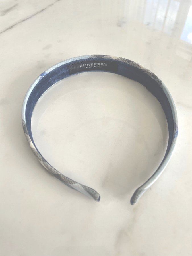 Burberry hårband