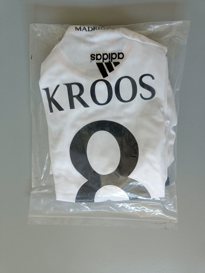 Real Madrid Kroos Adidas hvid fodboldtrøje størrelse M