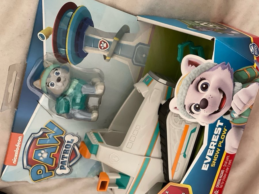 Helt NY Paw Patrol Everest med fordon leksak barn present Nickelodeon