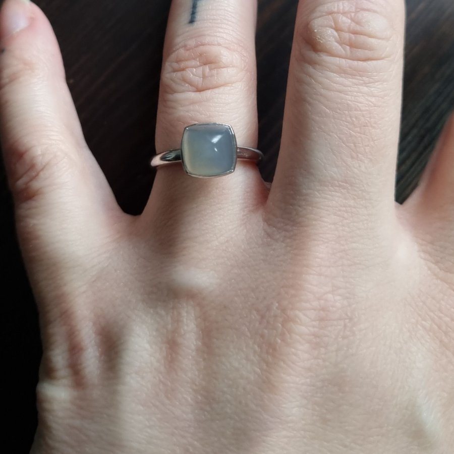 18k vg ring månsten